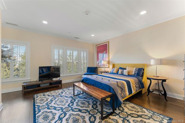 6 Hudson View Way, Tarrytown, NY 10591