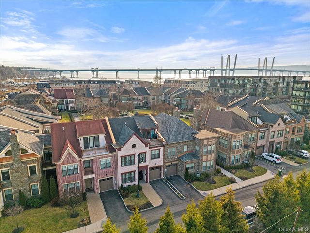 6 Hudson View Way, Tarrytown, NY 10591