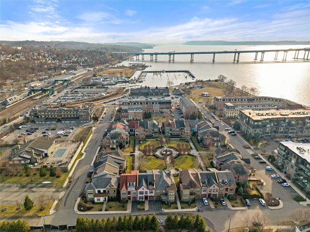 6 Hudson View Way, Tarrytown, NY 10591