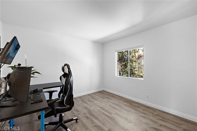 23 Amoret, Irvine, CA 92602
