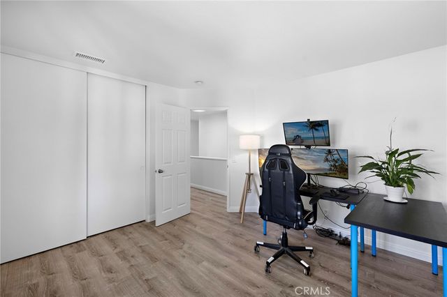 23 Amoret, Irvine, CA 92602