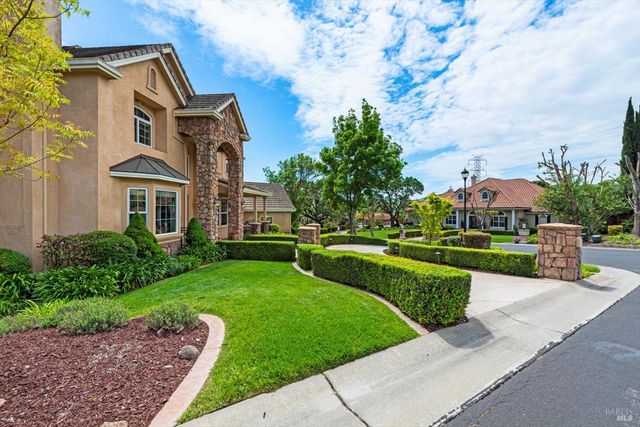 5249 DEER RIDGE Ct, Fairfield, CA 94534