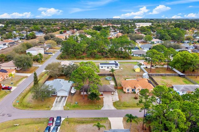 408 AUSTRALIAN ROAD NW, Palm Bay, FL 32907