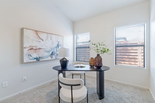 1725 N Fitzhugh Avenue, Dallas, TX 75204