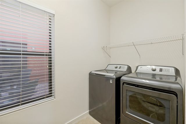 1725 N Fitzhugh Avenue, Dallas, TX 75204