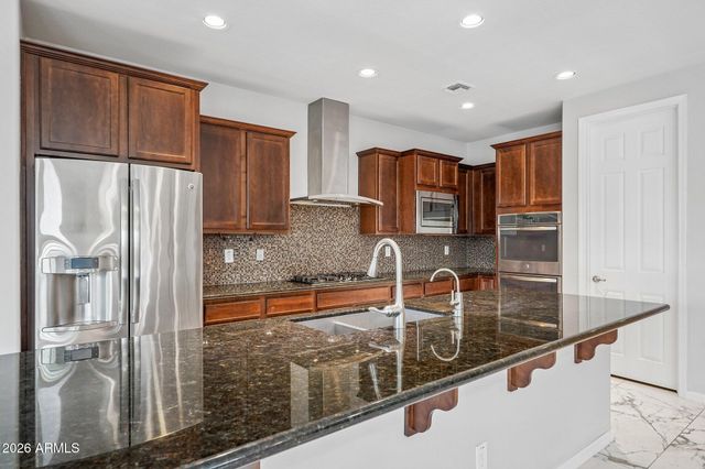 9719 W LOS GATOS Drive, Peoria, AZ 85383