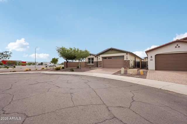 9719 W LOS GATOS Drive, Peoria, AZ 85383
