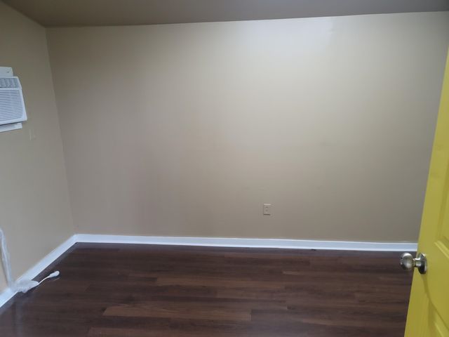 1570 E MCLEMORE AVE, Memphis, TN 38106