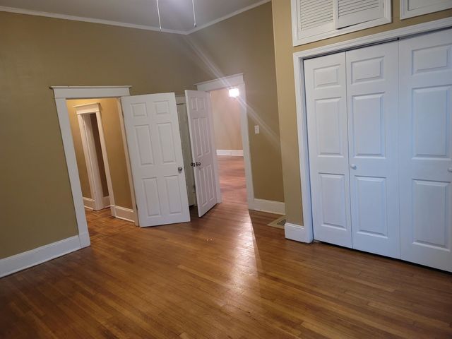 1570 E MCLEMORE AVE, Memphis, TN 38106