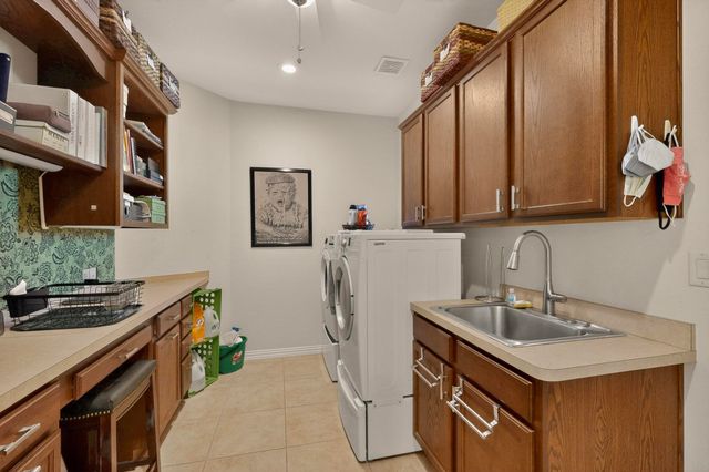 11005 La Jolla Way, Denton, TX 76207