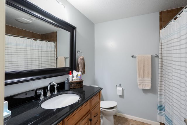 113 BOGIE HILLS DR, Columbia, MO 65201