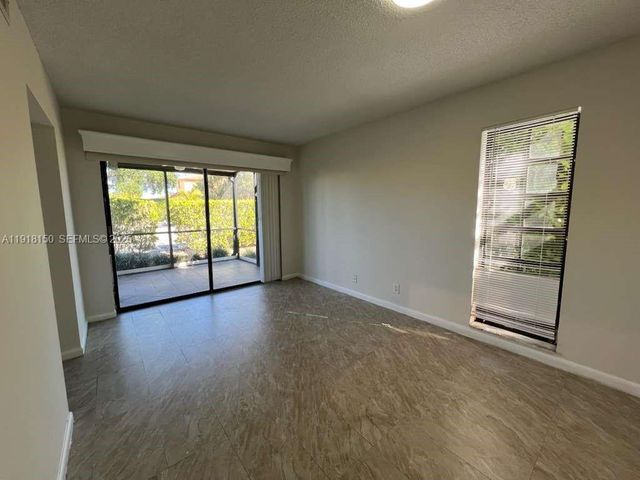 721 SE 1st Way B18, Deerfield Beach, FL 33441
