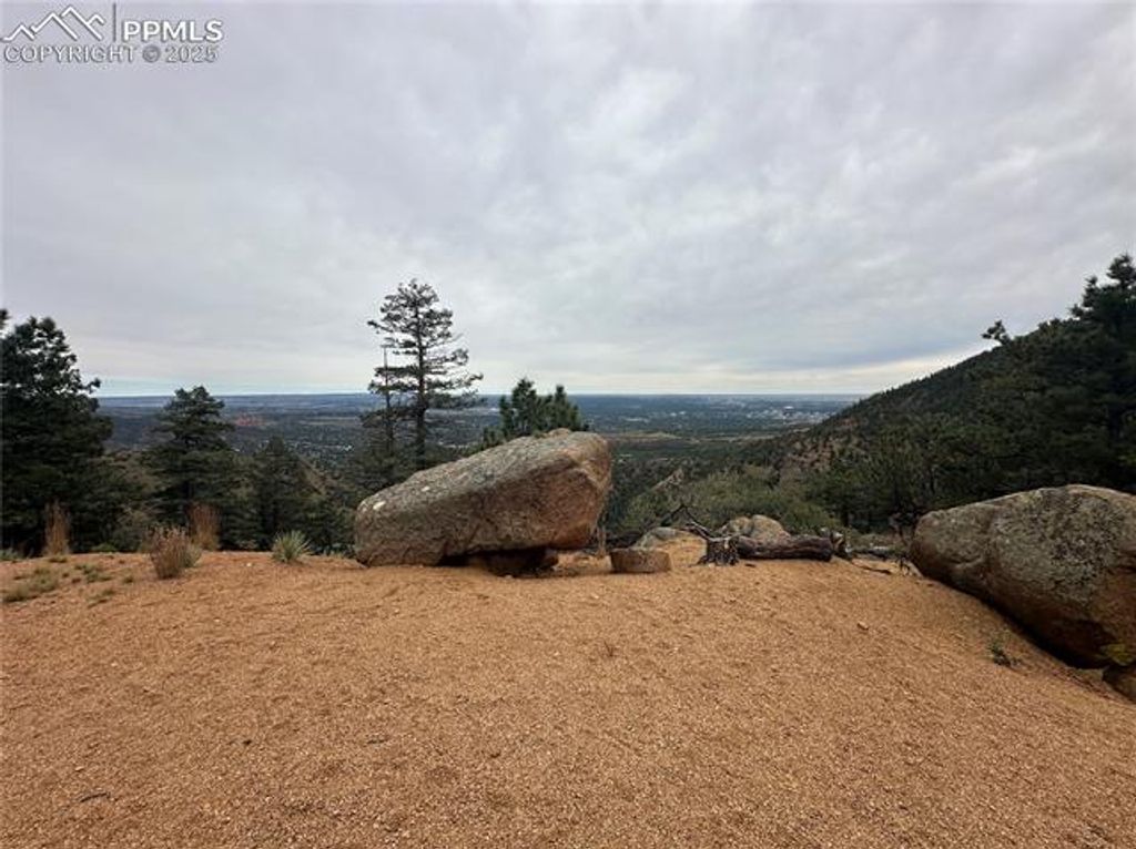 201 Founders Place, Manitou Springs, CO 80829 — photo 2
