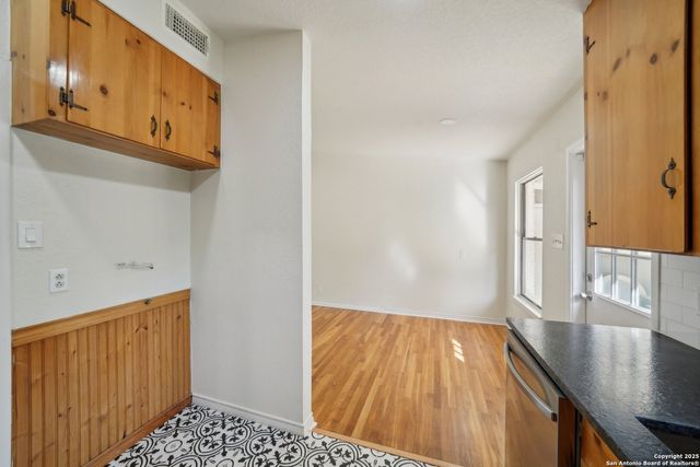 407 Haverford Dr., San Antonio, TX 78217