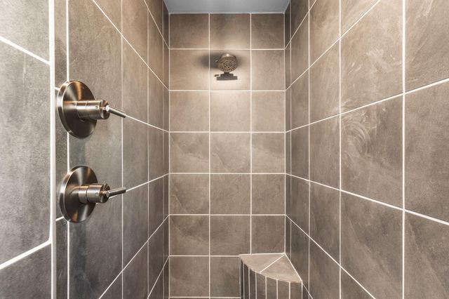 6911 Zachary Road NE, Rio Rancho, NM 87144