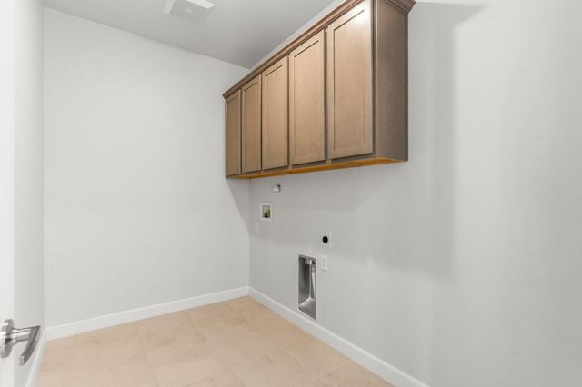 6911 Zachary Road NE, Rio Rancho, NM 87144