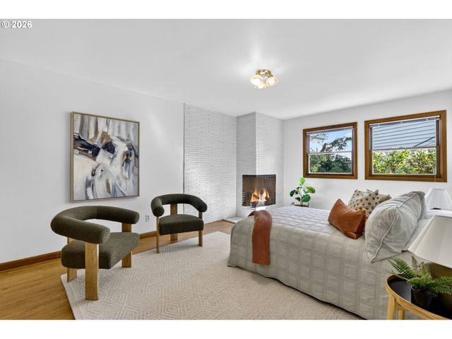 3435 Nw LURAY Ter, Portland, OR 97210