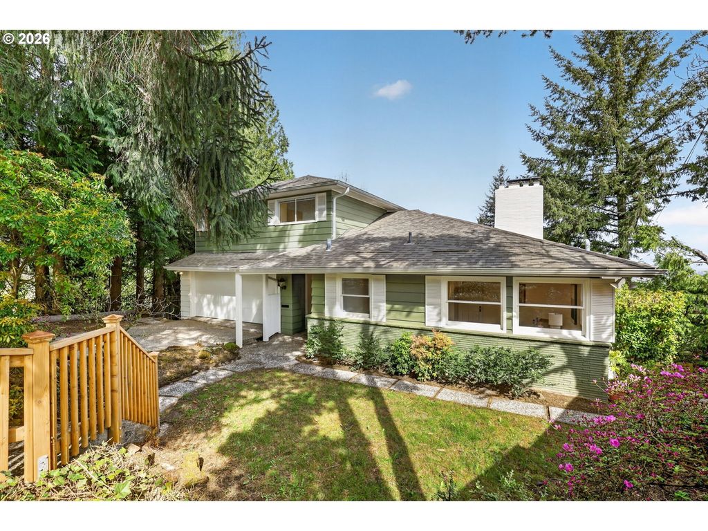 3435 Nw LURAY Ter, Portland, OR 97210