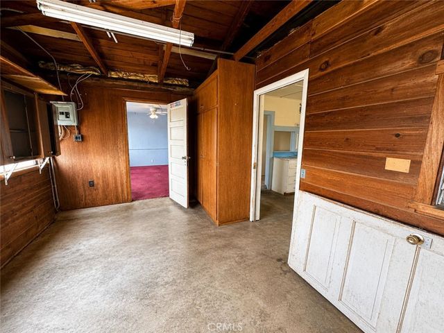 15953 Cajalco Road, Perris, CA 92570