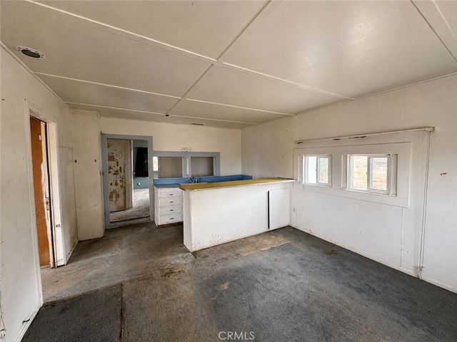15953 Cajalco Road, Perris, CA 92570