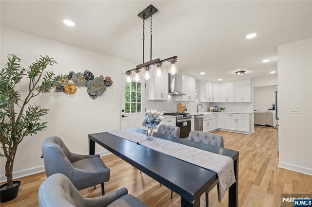100 Pier Lane, Fairfield, NJ 07004