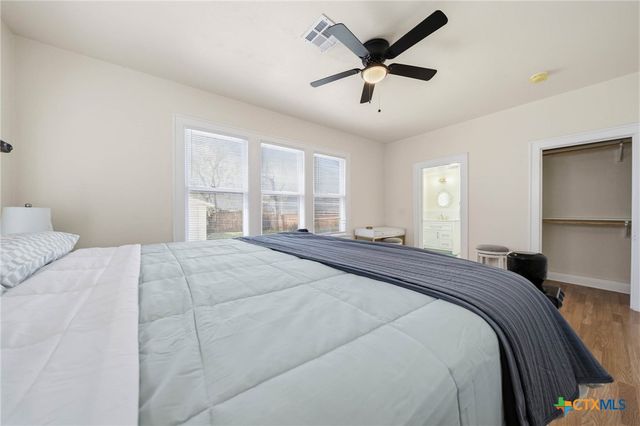 1008 E Main Street, Gatesville, TX 76528