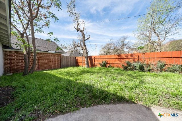1008 E Main Street, Gatesville, TX 76528
