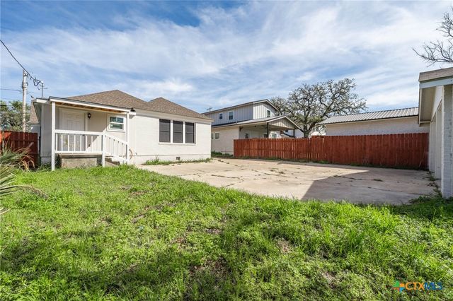 1008 E Main Street, Gatesville, TX 76528