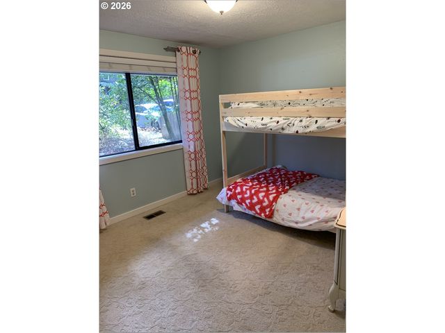 4341 COLLINS Way, Lake Oswego, OR 97035