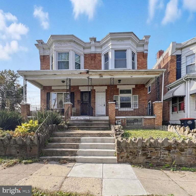 1102 PARKER ST, Chester, PA 19013
