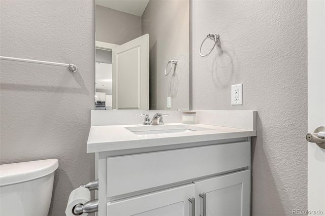 17200 Red Cosmos Point, Parker, CO 80134