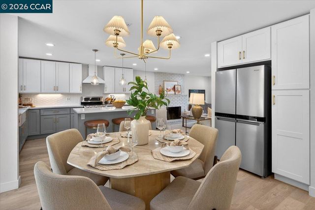 2481 Casa Way, Walnut Creek, CA 94597