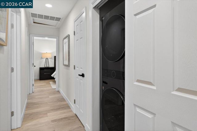 2481 Casa Way, Walnut Creek, CA 94597