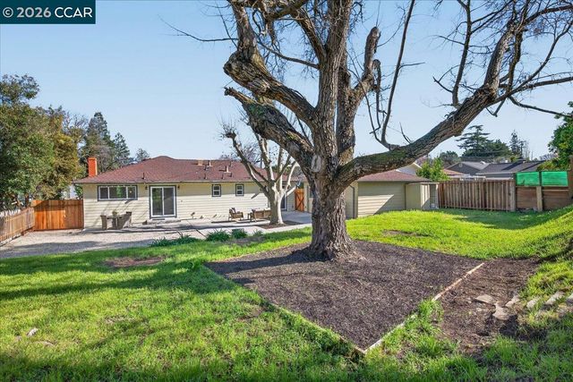 2481 Casa Way, Walnut Creek, CA 94597