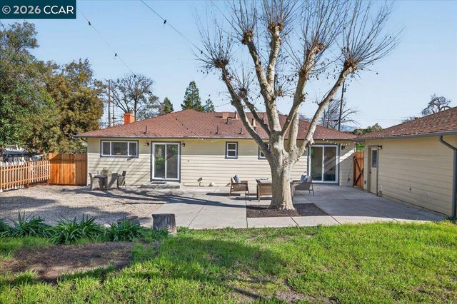 2481 Casa Way, Walnut Creek, CA 94597