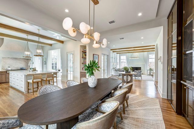 608 E 19th Street, Houston, TX 77008