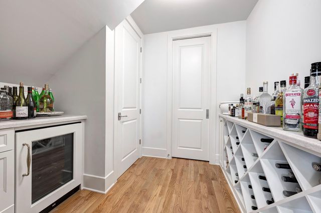 608 E 19th Street, Houston, TX 77008