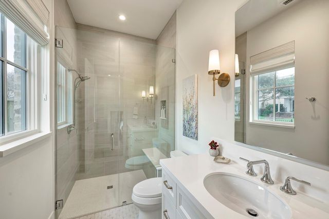 608 E 19th Street, Houston, TX 77008