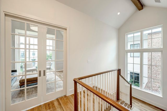 608 E 19th Street, Houston, TX 77008