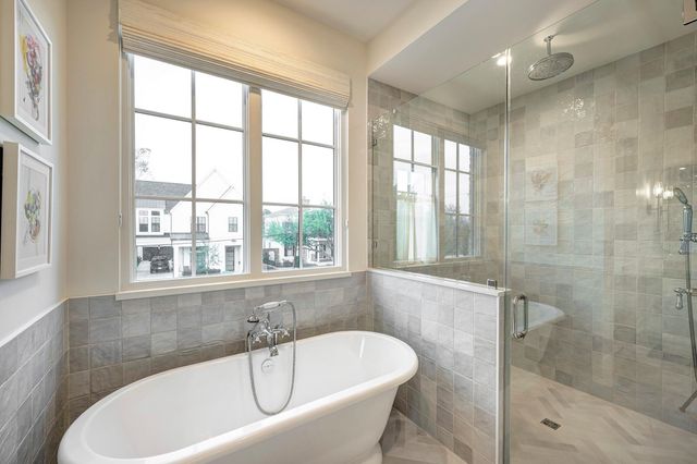 608 E 19th Street, Houston, TX 77008