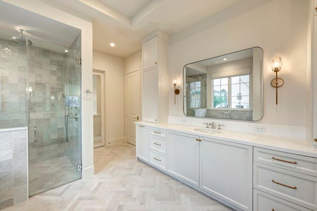 608 E 19th Street, Houston, TX 77008