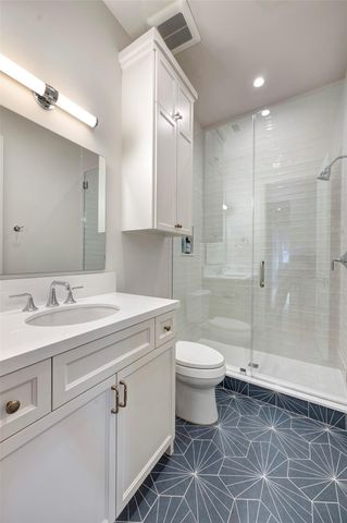 608 E 19th Street, Houston, TX 77008