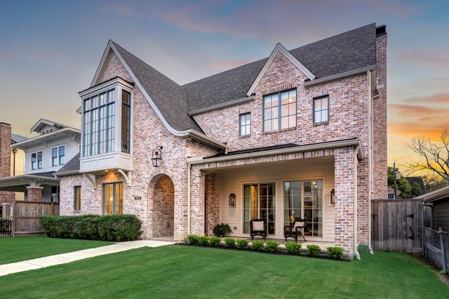 608 E 19th Street, Houston, TX 77008