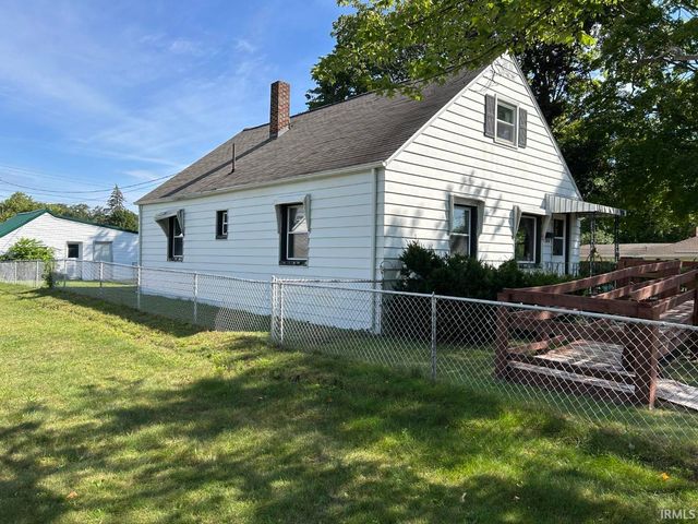 121 Franklin Street, Plymouth, IN 46563