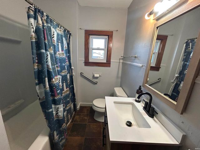 121 Franklin Street, Plymouth, IN 46563