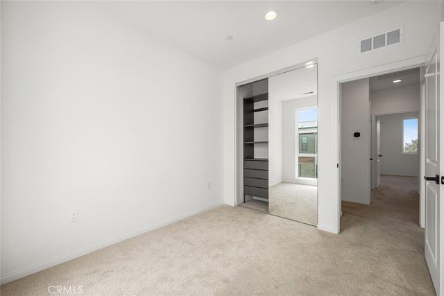 5860 LINDEN 8, Long Beach, CA 90805