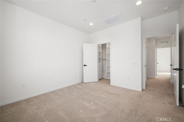 5860 LINDEN 8, Long Beach, CA 90805