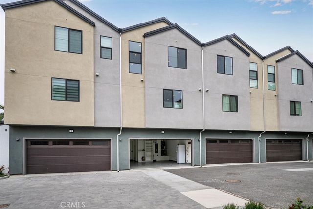 5860 LINDEN 8, Long Beach, CA 90805