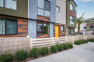 5860 LINDEN 8, Long Beach, CA 90805