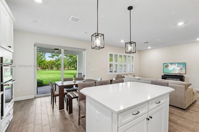 1636 Trailhead Terrace, Hollywood, FL 33021
